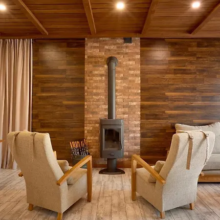 Aparthotel Mountain & 4*