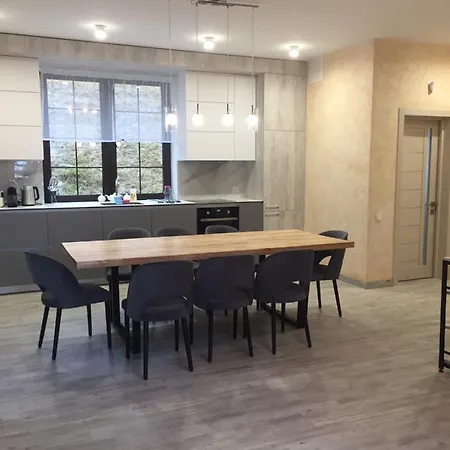 Mountain & Апарт-отель Буковель