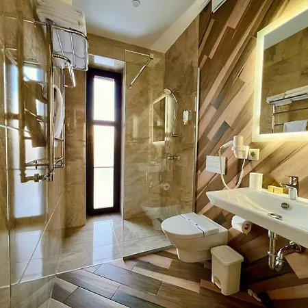 Апарт-отель Mountain & 4*