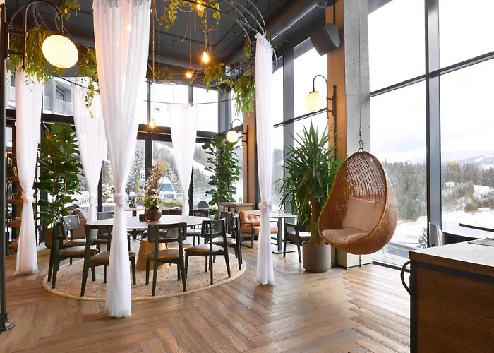 Mountain & 公寓式酒店 4*