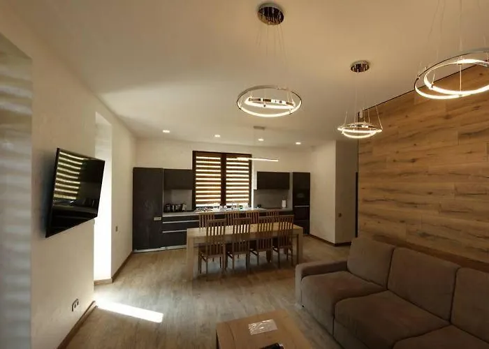 Aparthotel Mountain & 4*