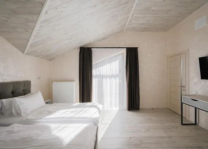 Mountain & 布克维