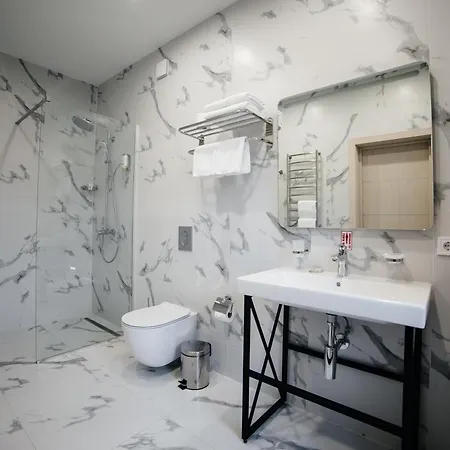 Aparthotel Mountain & 4*