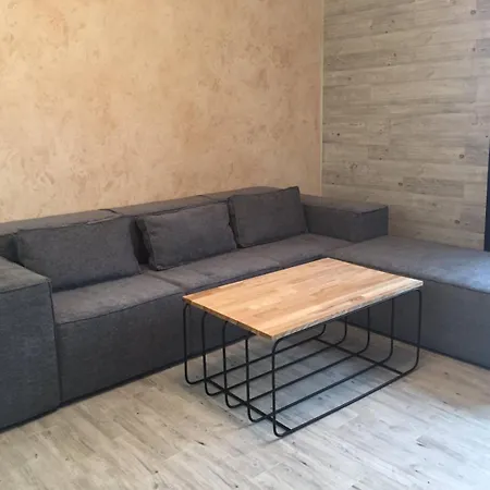 Hotel apartamentowy Mountain &
